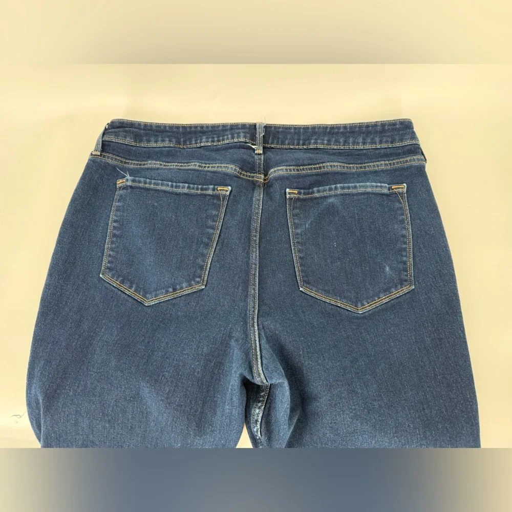 Old Navy Women's Mid Rise Wow Boot Cut Dark Blue Denim Jeans - Picture 5 of 5